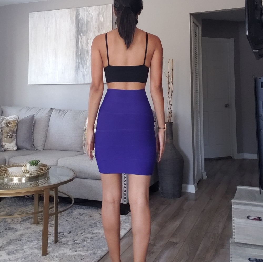 BCBG MaxAzria Purple Bandage Skirt! - Picture 4 of 4